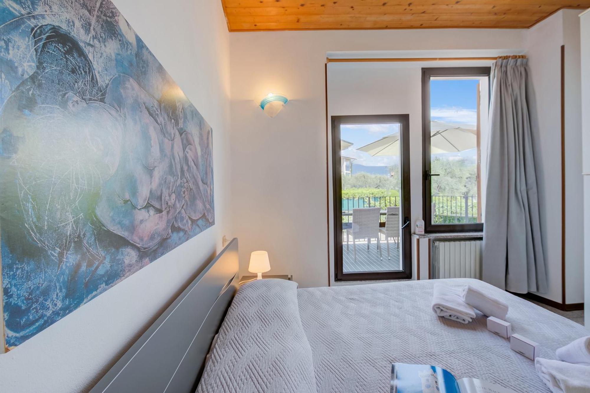 Al Peveri - Private Parking & Near Lake - Happy Rentals Toscolano Maderno Exteriér fotografie